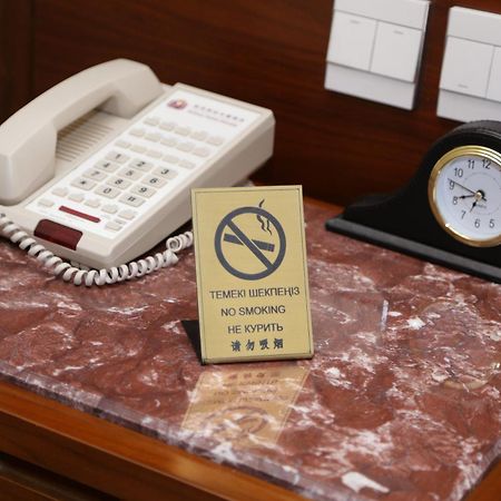 Soluxe Hotel Almaty Room photo